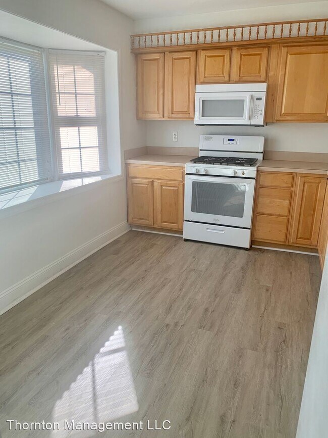 Building Photo - 3 br, 2.5 bath House - 1002 James Madison Cir