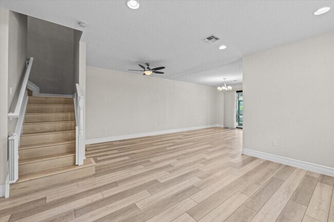 Foto del edificio - 10845 NW 74th Dr