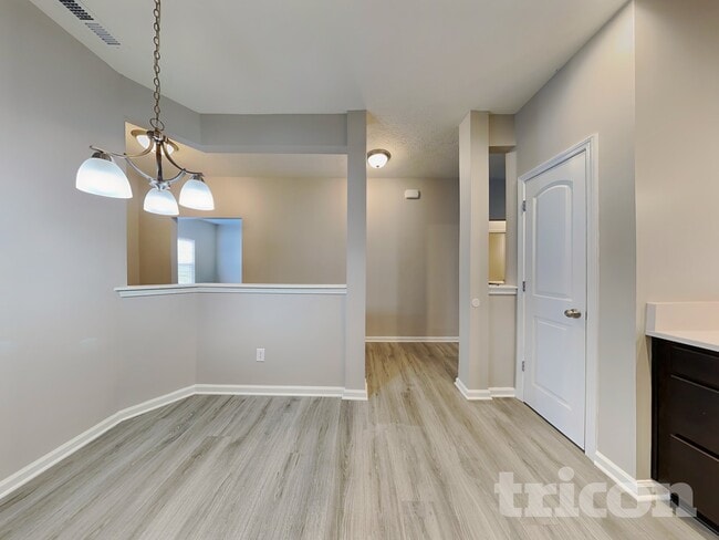 Building Photo - 2771 Anchusa Dr