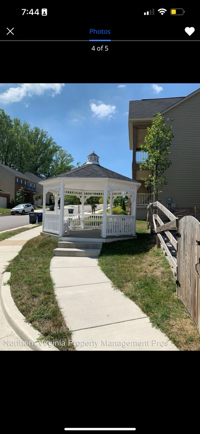 Photo - 9028 Endicott Pl (Lorton, VA)