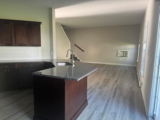 Foto del edificio - 32 Southwind Dr