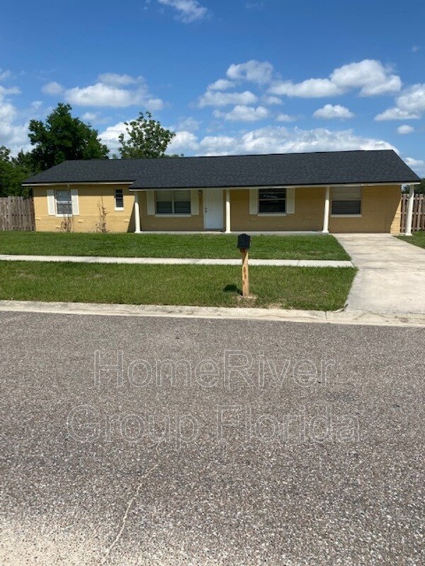 3205 Dragoon Pl, Orlando, FL 32818 House Rental in Orlando, FL