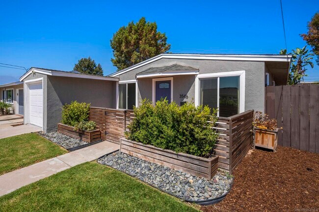 Building Photo - 3546 Hatteras Ave