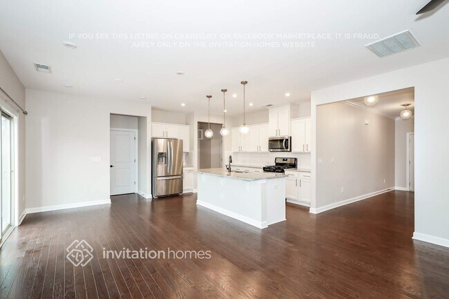 Building Photo - 8617 Caruthers Dr