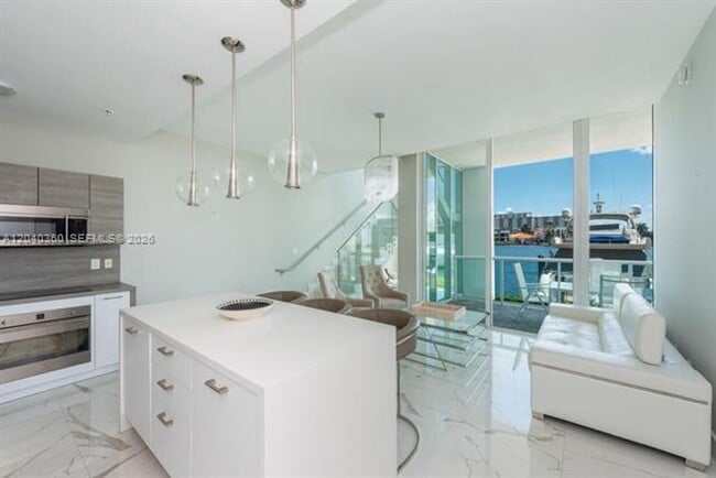 Photo - 400 Sunny Isles Blvd Apartment