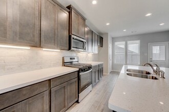 Building Photo - 10505 Stone Peak Dr