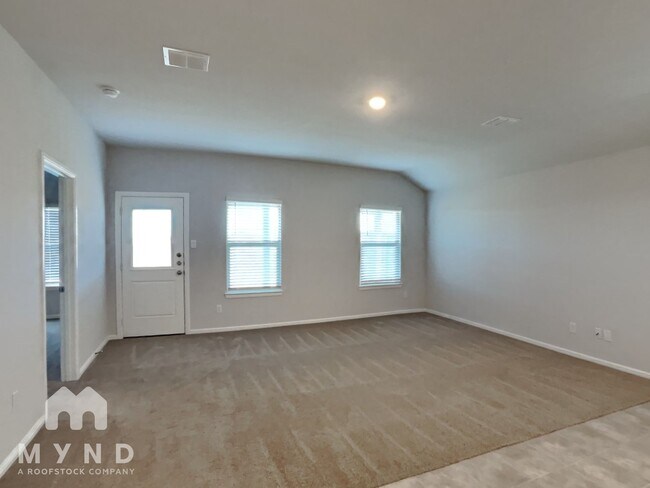 Foto del edificio - 5901 Piedrosa Ct