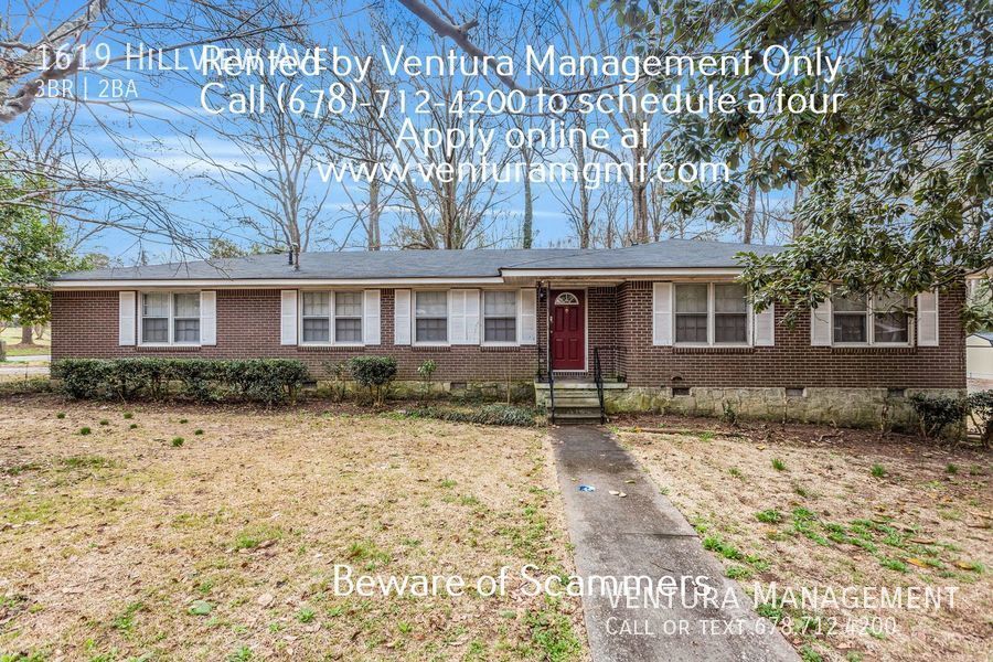 AWESOME HOME WITH A LARGE BACKYARD !! - House Rental in Jonesboro, GA ...