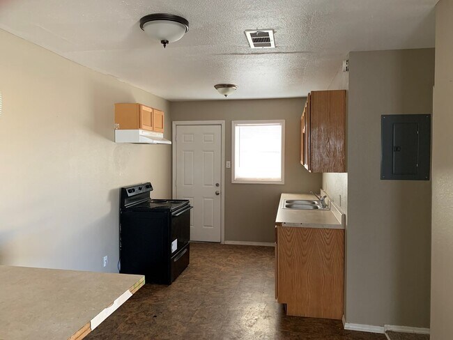 Building Photo - 3707 Permian Dr