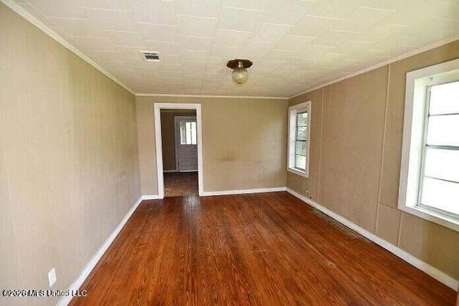 Building Photo - 105 Florida Ave