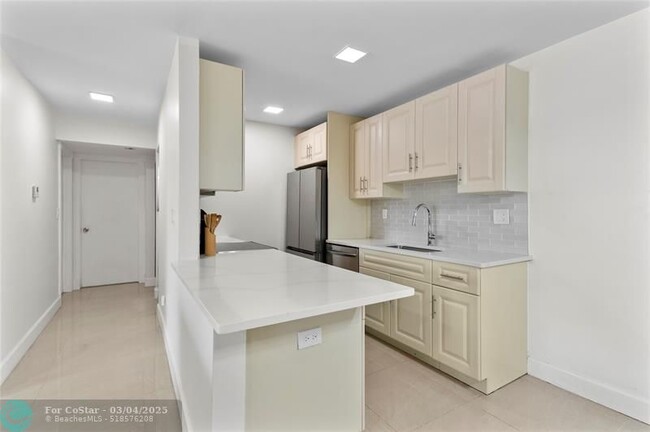 Foto del edificio - 11605 NW 29th Ct