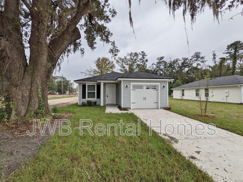 Foto principal - 810 Filmore Ln