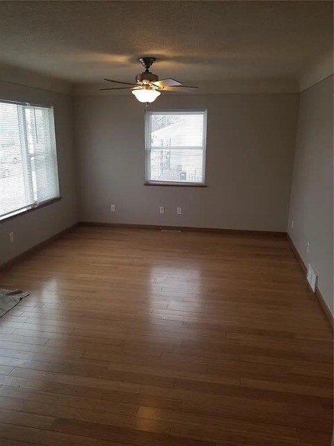 Foto del edificio - 819 G Ave NW