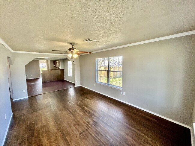 Foto del edificio - 1127 E Beverly St