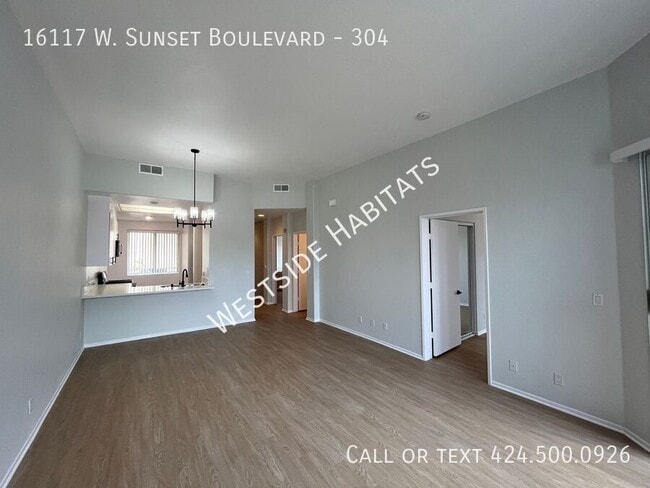 Building Photo - 16117 W Sunset Blvd