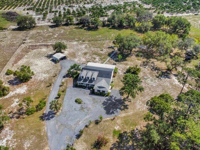 Foto del edificio - Ranch on 6 Acres