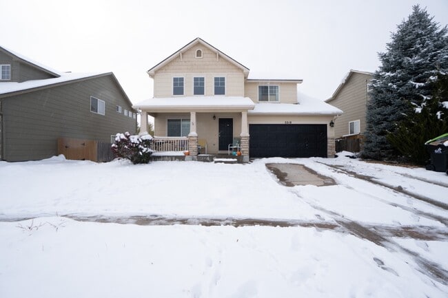 Photo - 2218 Streambank Dr House