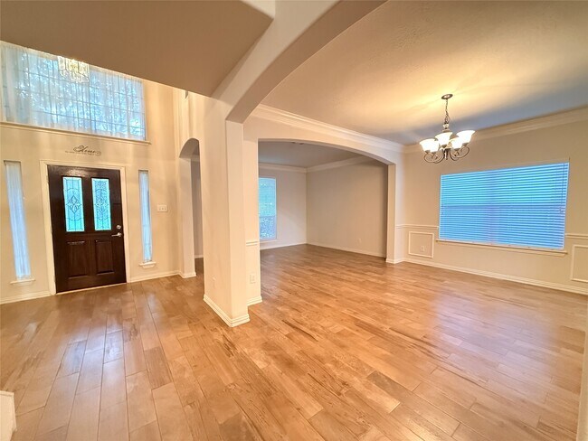 Foto del edificio - 2144 Brittany Colony Dr
