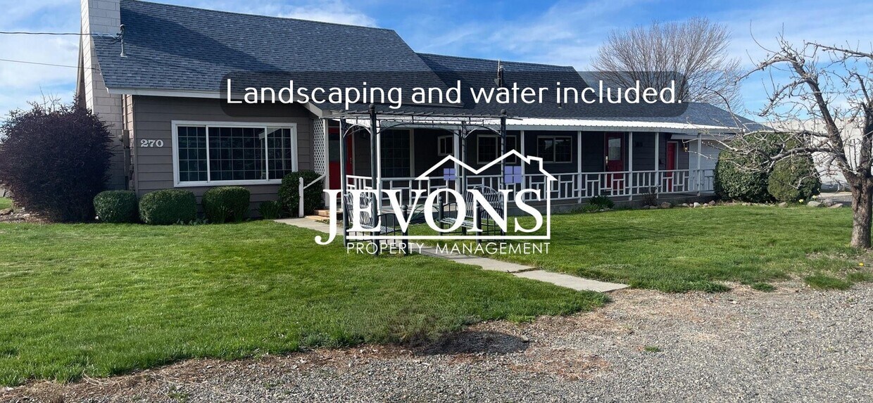 Foto principal - Landscaping and water included - Spacious ...