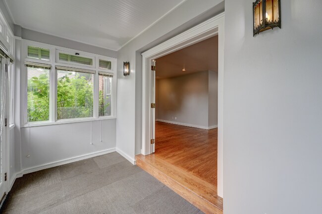 Building Photo - 157 W Bayaud Ave