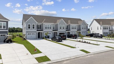 Building Photo - 5115 Double Eagle Wy