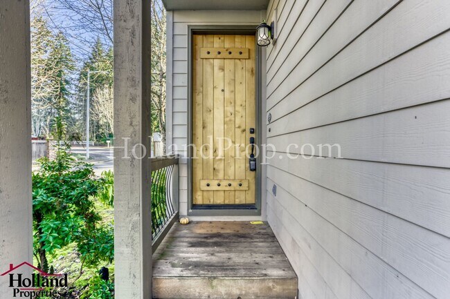 Foto del edificio - Beautiful 3-Bedroom Hillsboro Home in Desirable Location!