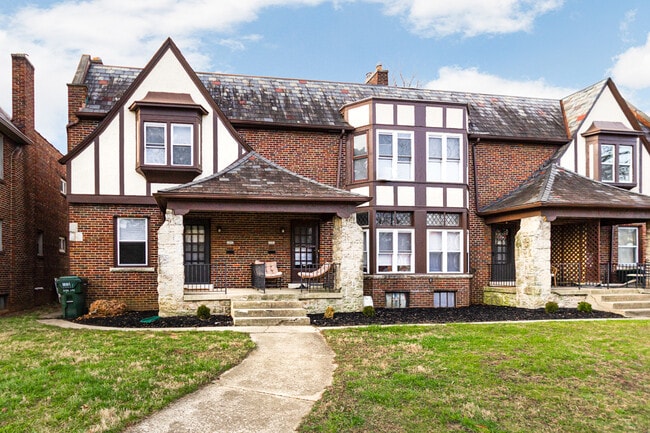 Building Photo - 1691 King Ave