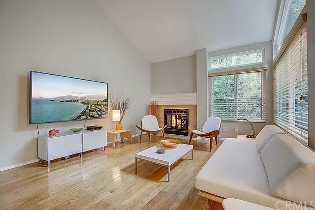 Foto principal - 98 Stanford Ct