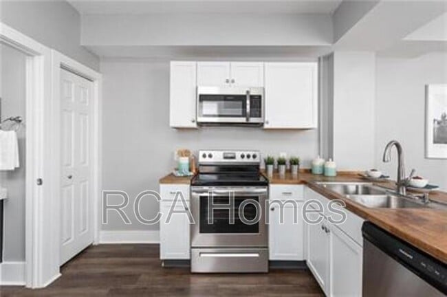 Photo - 1026 Orange St House