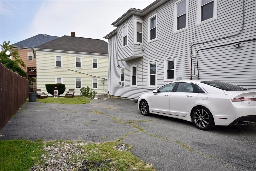 Building Photo - 110 Reynolds St