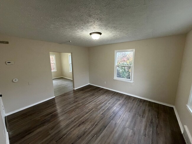 Foto del edificio - 852-852 S Central Dr