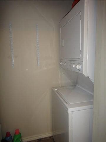 Building Photo - 917 N Brents Ave