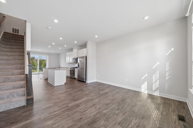 Building Photo - 6712 Ballenger Run Blvd