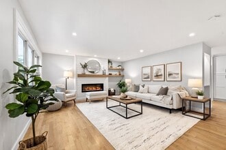 Building Photo - 34 Marshall St