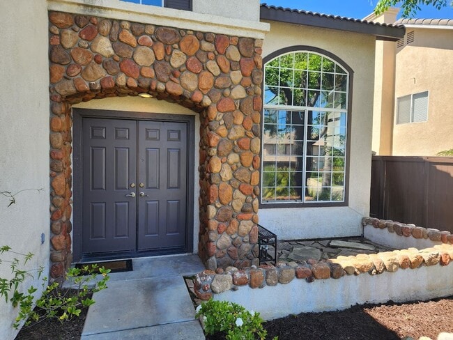 Foto del edificio - Gorgeous 4 Bedroom/3 Bath Home in South Temecula!