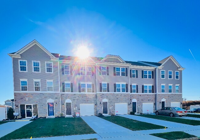 Foto del edificio - 215 Macoun Way