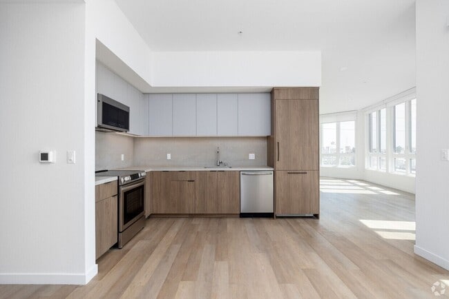 Interior Photo - Barrington Row