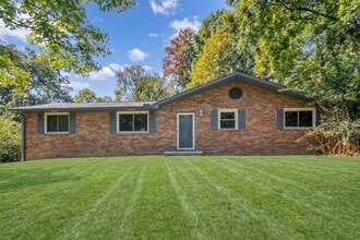 Building Photo - 1028 Ward Ln