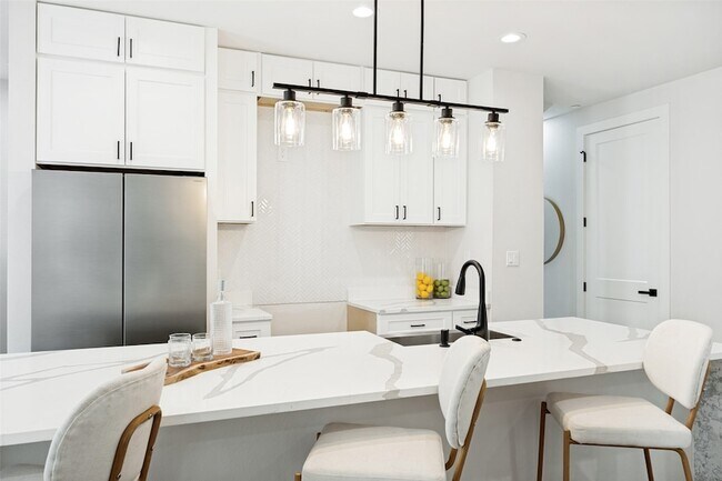 Foto del edificio - 5637 Live Oak St