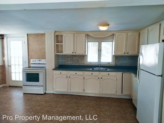 Foto del edificio - 3 br, 2 bath House - 56 Old Turnpike Road