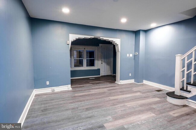 Foto del edificio - 6746 Linmore Ave