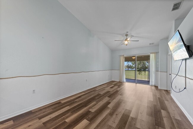 Building Photo - UNFURNISHED CONDO IN ESTERO 2+DEN SECOND FLOOR IN STONEYBROOK