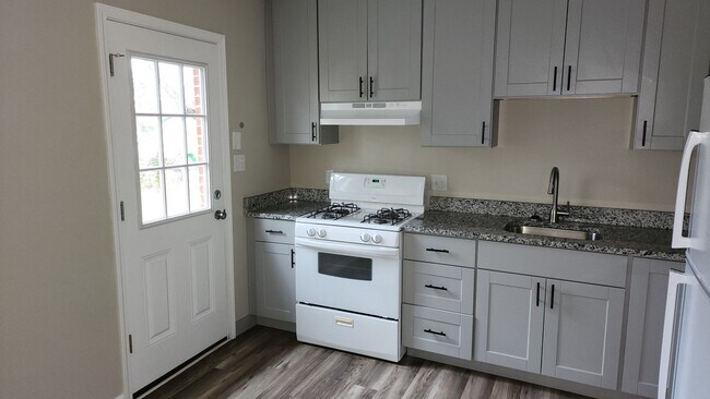 Foto del edificio - Ranch Home