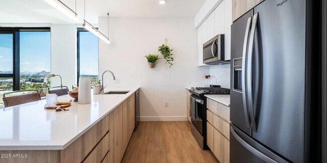Foto del edificio - 817 N 6th St