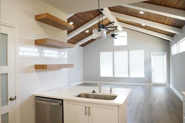 Building Photo - 3727 Meadow Vista Ln.