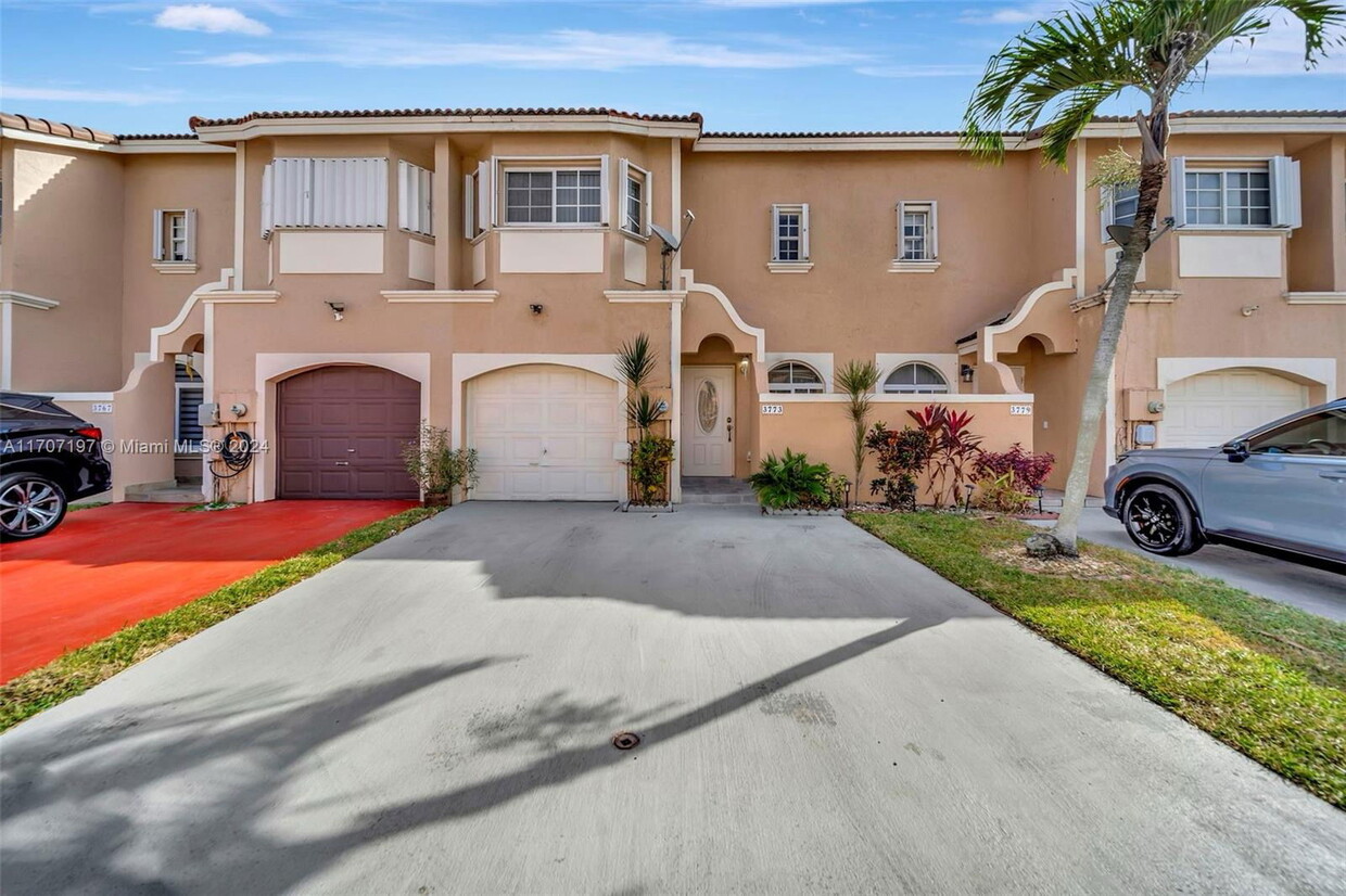 Foto principal - 3773 SW 153rd Ct