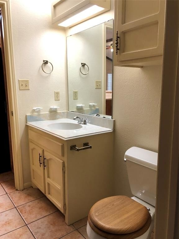 Foto del edificio - 56 N Bachelor Button St