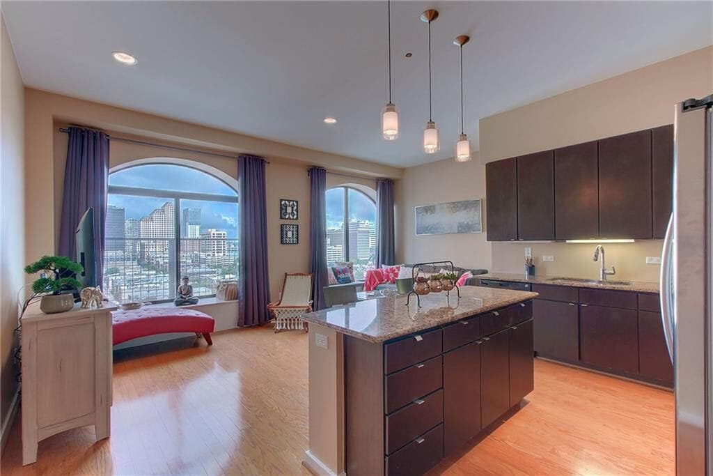 507 Sabine St Unit 1002, Austin, TX 78701 Condo for Rent in Austin