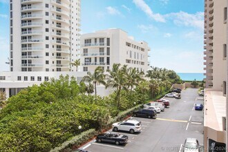 Building Photo - 4200 N Ocean Dr