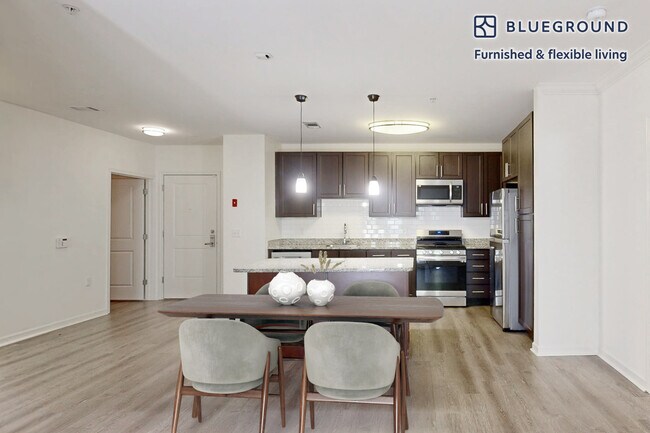 Foto del edificio - 80 North Centre Ave-SI FL3-ID3009A